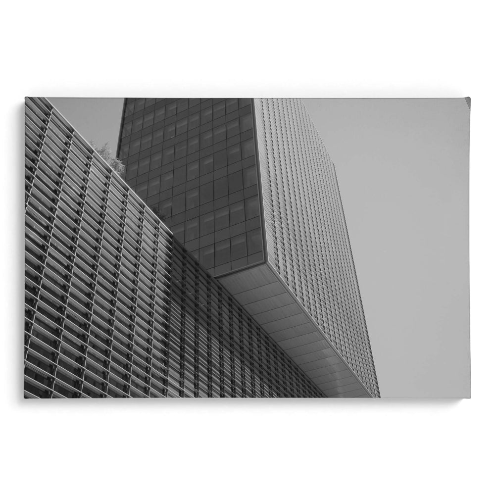 Monumental Minimalism