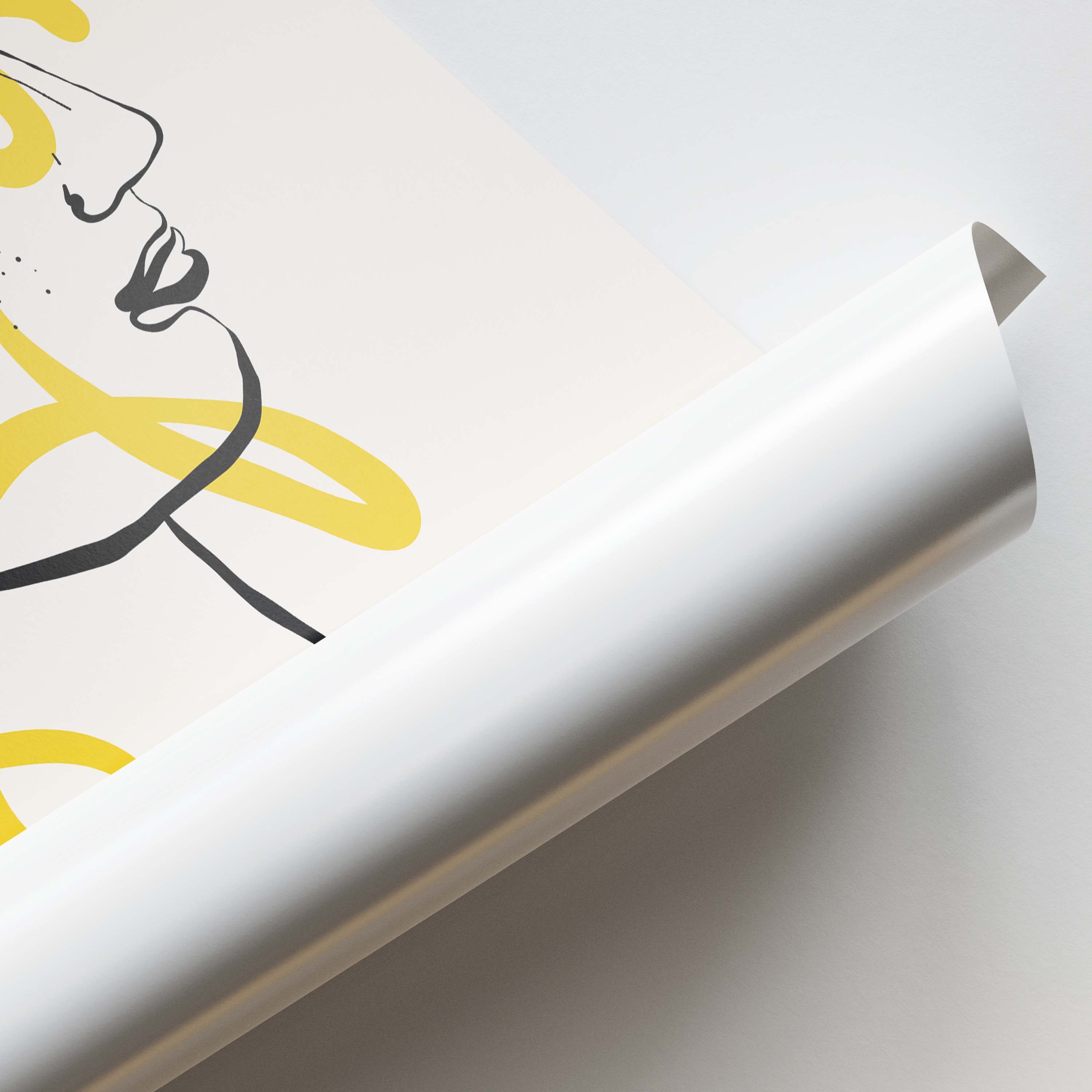 Antique Ink Portrait – Linear Yellow Stroke